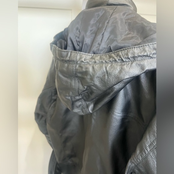 Wilson’s Leather Oversize Hooded Leather Jacket In Size M - Picture 2 of 8
